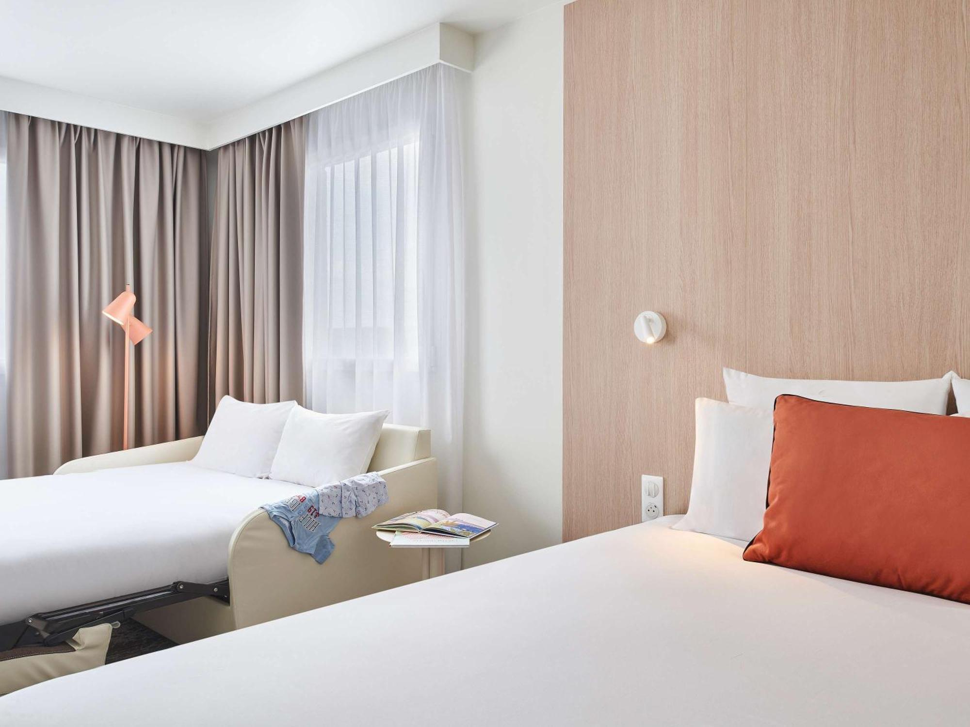 Novotel Paris 13 Porte D'Italie Le Kremlin-Bicêtre Exteriör bild