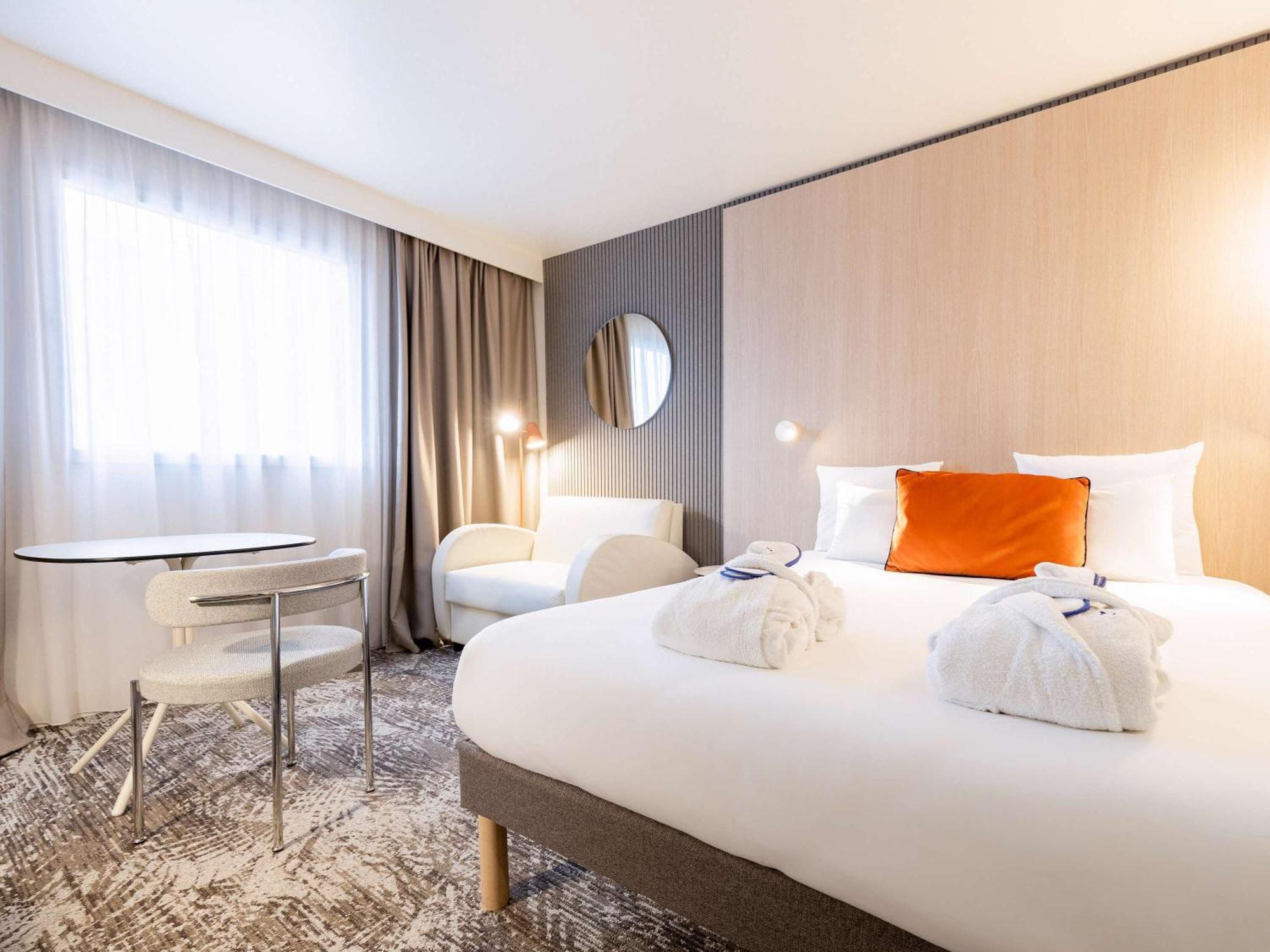 Novotel Paris 13 Porte D'Italie Le Kremlin-Bicêtre Exteriör bild