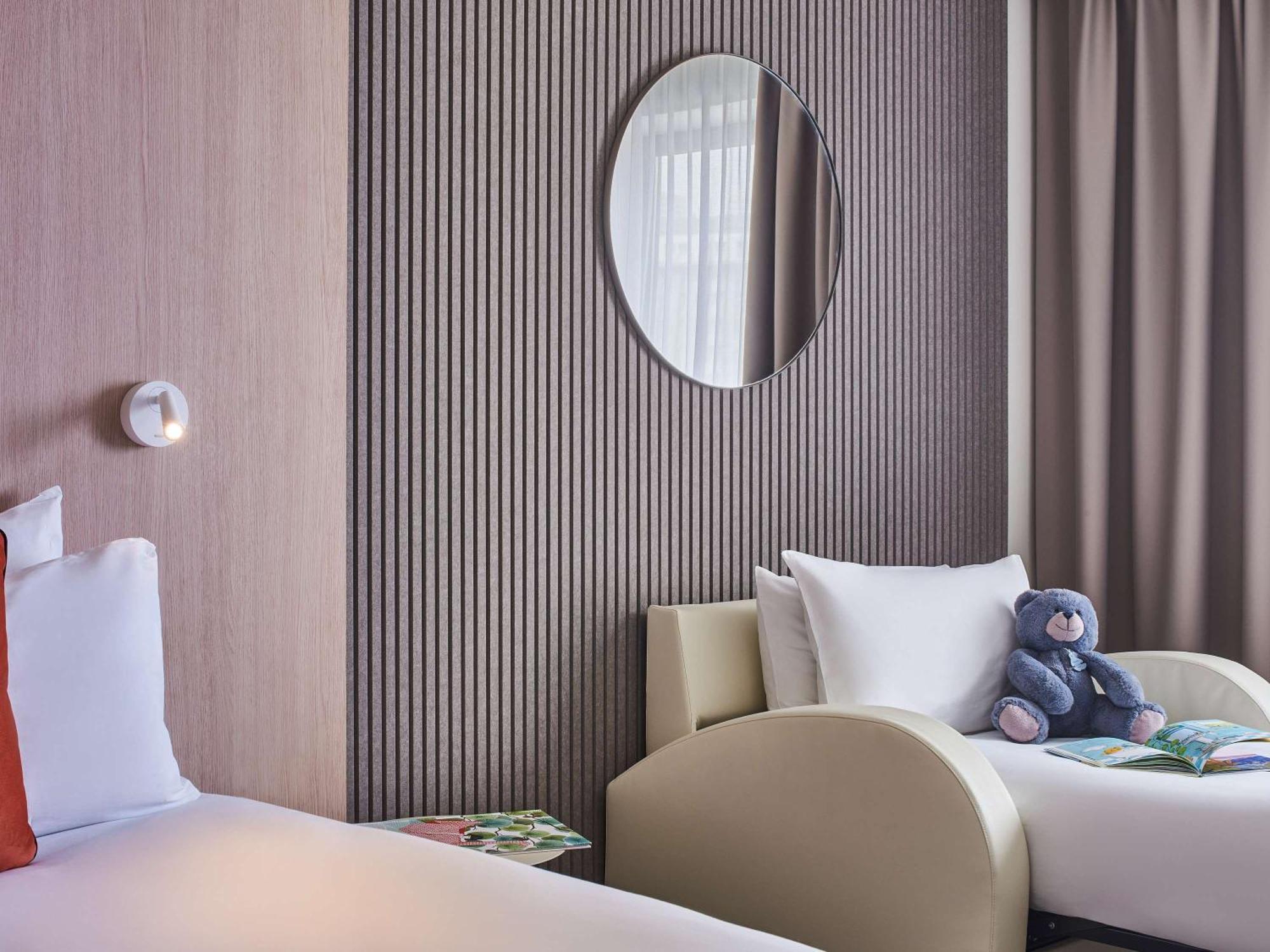 Novotel Paris 13 Porte D'Italie Le Kremlin-Bicêtre Exteriör bild