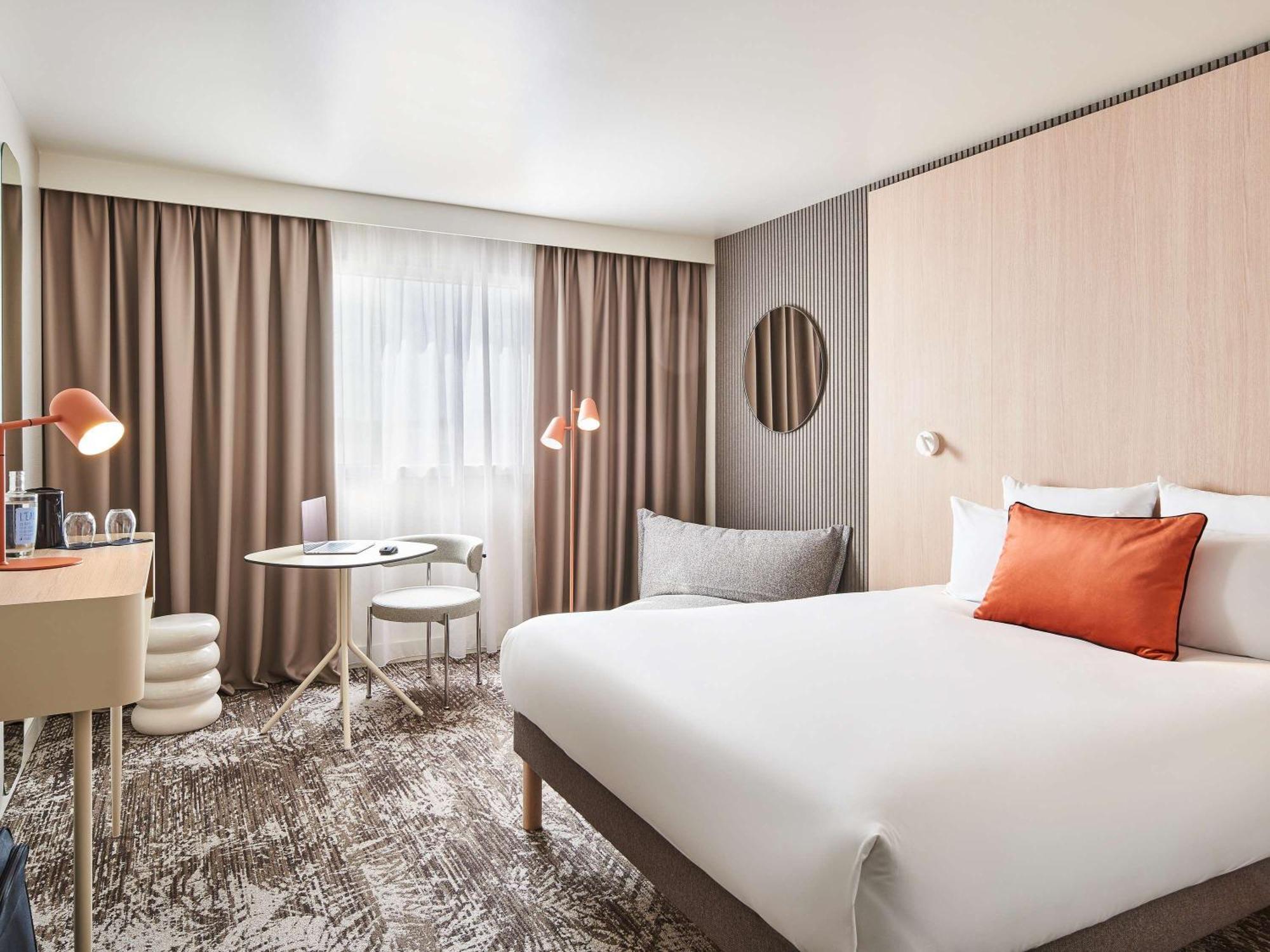 Novotel Paris 13 Porte D'Italie Le Kremlin-Bicêtre Exteriör bild